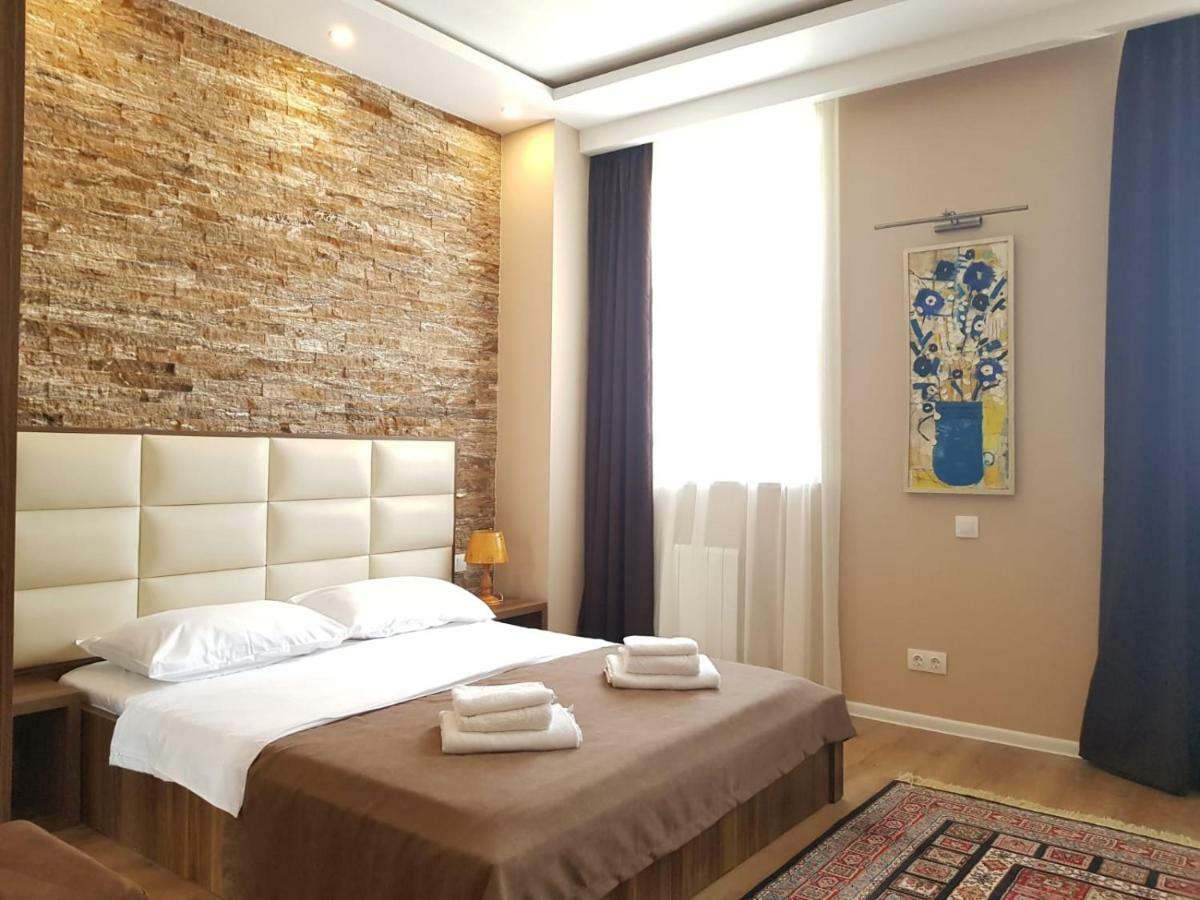Apart Hotel Avlabari Yard Tiflis Exterior foto
